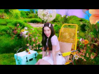 Red Velvet 레드벨벳 'Queendom' MV.mp4