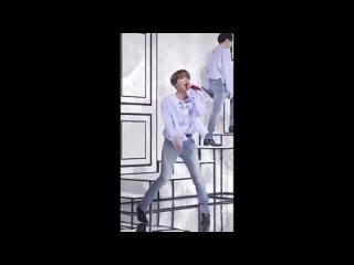 BANG BANG CON The Live Solo CAM  j-hope (Jamais Vu)