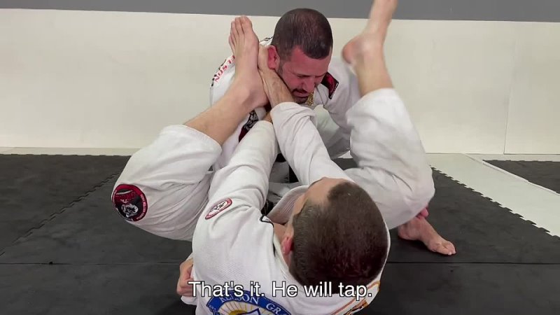 Jean Vandesteen Having a hard time getting the cross choke from the closed guard NOT ANYMORE UNIFIED JIU