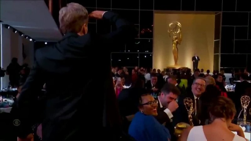 Conan Being a Delightful Jackass at the EMMYs, Конан печально радуется на Эмми