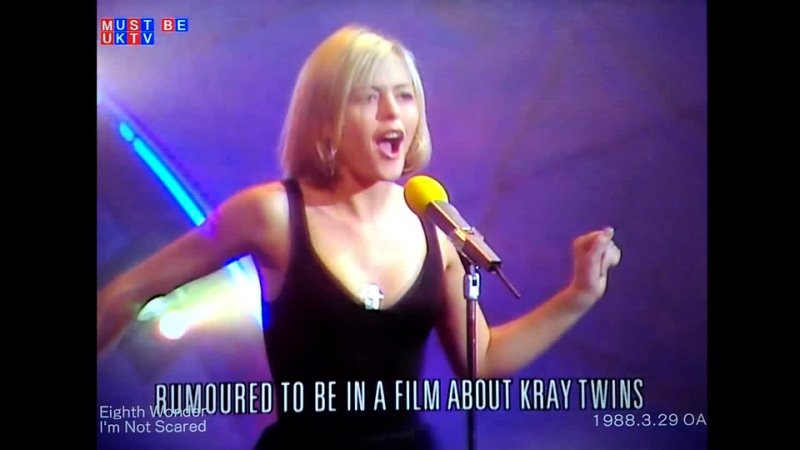 Patsy Kensit - Eighth Wonder - Im Not Scared (1988 The Roxy)