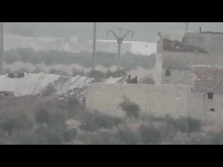 Курды (отряд YPG/SDF) сложили позицию протурецких боевиков на севере Сирии, близ н.п. Джаблат аль-Хамра (к востоку от Аль-Баба).
