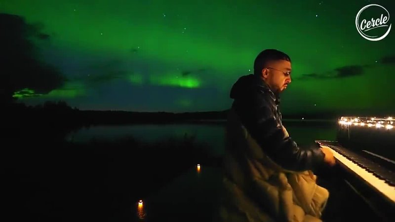 Sofiane Pamart Live under the Northern Lights, in Lapland, Finland for