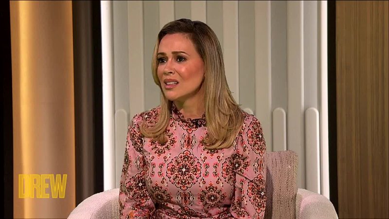 alyssa milano about hollywood ▪ drew barrymore show 