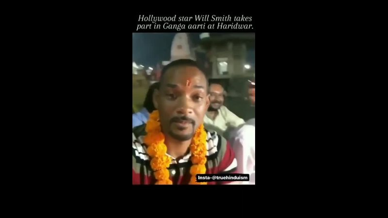 Will smith in Ganga aarati at