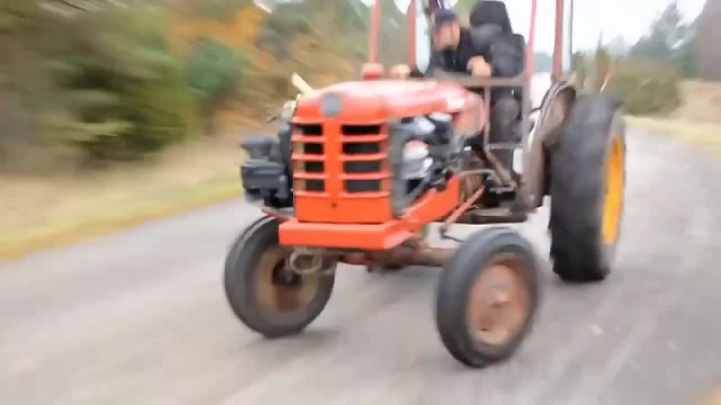 Дерзкий трактор