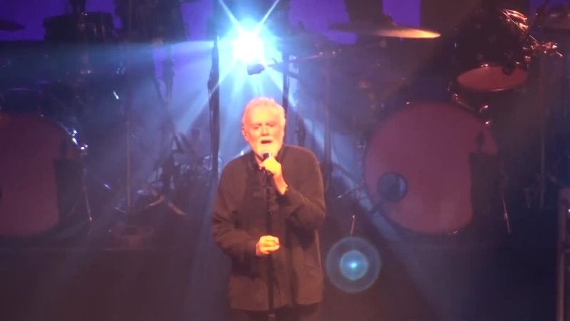 Roger Taylor - Academy Newcastle, 02.10.2021 (Outside Tour)