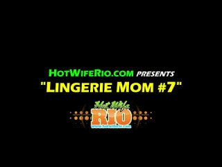 [] Lingerie Mom #7 (mar17wk1)