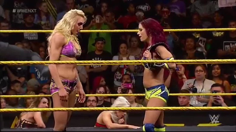 Sasha Banks & Charlotte vs Emma & Dana Brooke