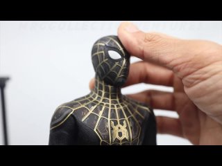 Hot Toys MMS604: Spider-Man No Way Home - Spider-Man (Black & Gold Suit) 1/6