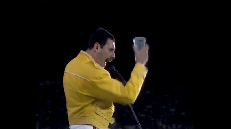 Freddie With The Audience,