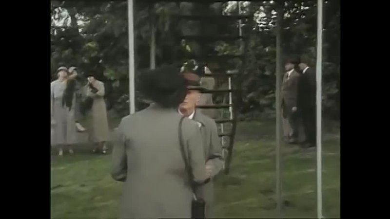 Jeeves and Wooster S03 E6  Aunt Dhalia, Cornelia, and Madeline 
