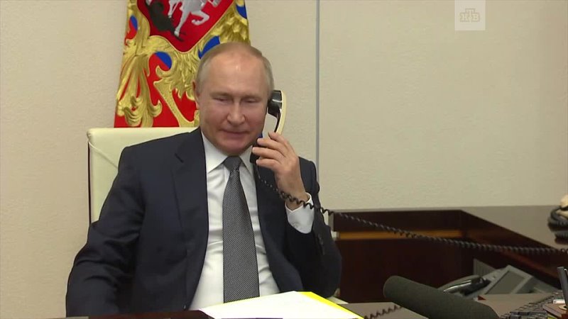 Путин созвонился с 13 летней Таней