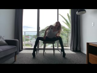Hotel Room Edition_ Chair Dance Freestyle Flow In My Favourite Pairadize Legging