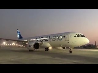 ️Прибытие МС-21 на авиасалон Dubai Airshow 2021 :