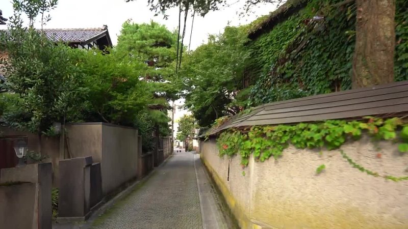 Walking around Kanazawa The City of Japanese Beauty 4