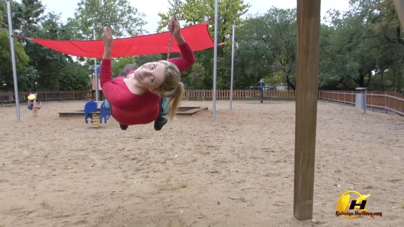 2020-03-27 - On the Swing in City Park public naked and fun 1080p