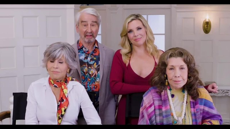 My favorite kind of dysfunctional family. feat Jane Fonda, Lily Tomlin, Sam Waterston and the prodigal daughter June Diane Rapha