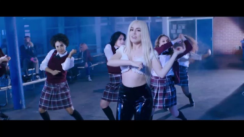 Ava Max So Am