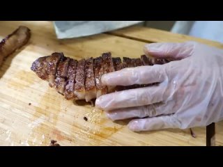 New York City Food - SIZZLING BEEF STEAK Park Asia Brooklyn NYC (720p).mp4