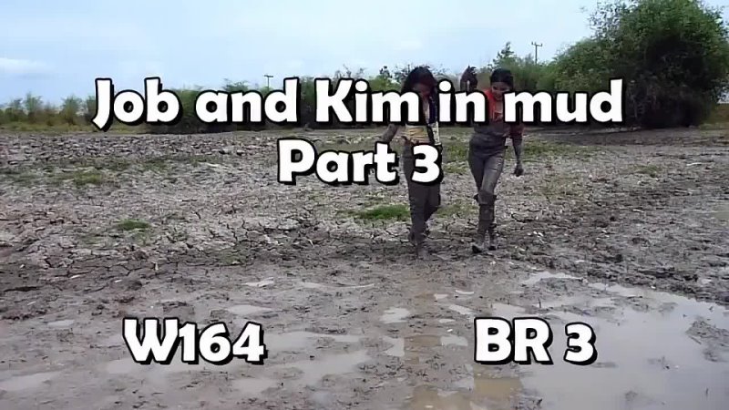 Thai girls in mud 2