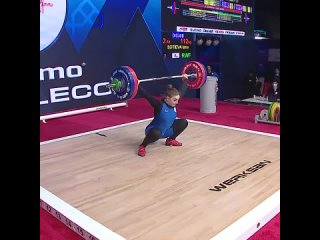 Meet Iana Sotieva (RWF), who lifted a 112kg Snatch during the Women 76kg