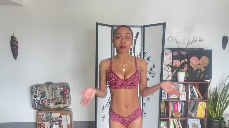 Lingerie haul fashion show ft Macys zoeeverlasting,