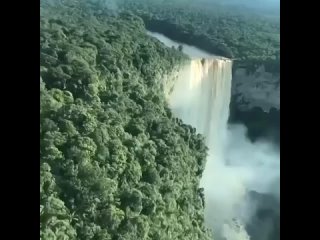 Гайана, водопад Кайетур.mp4