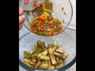 Невозможно вкусно... Баклажаны готовлю только так!! Вкусно очень