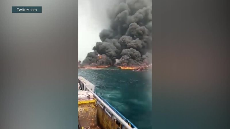 Ночь у берега 83 глава вк. Взрыв нефтедобывающего судна у берегов Нигерии. Взрыв Trinity Spirit у берегов Нигерии. В Нигерии взорвалось судно. Взрыв судна в Нигерии 2022.