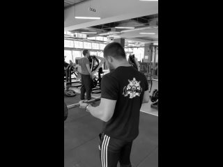 ТЯЖЁЛАЯ АТЛЕТИКА - СТРАНА ЧУДЕС