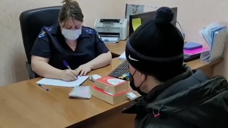 Полиция Иркутска задержала подозреваемого в разбойном нападении на скупку в Ленинском районе. Мужчина похитил из... [читать продолжение]
