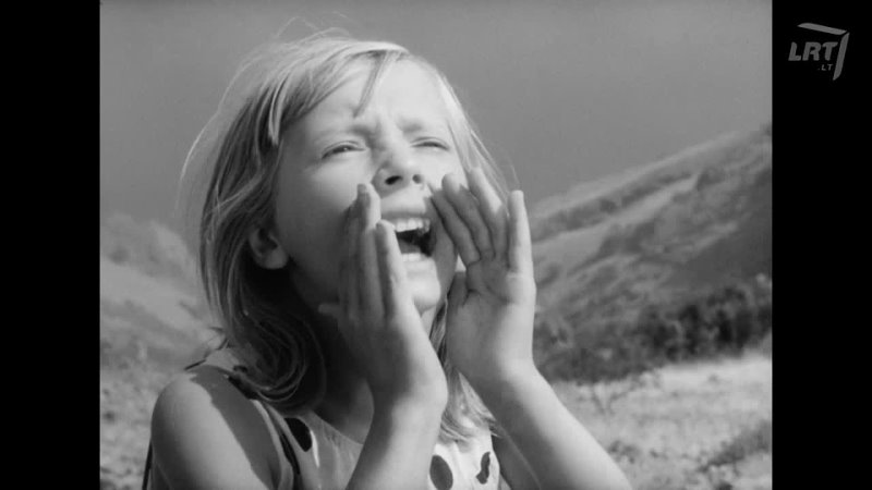 La jeune fille à lécho