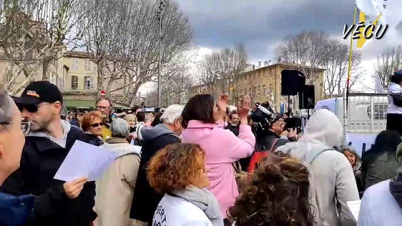 1er Agora à Aix en