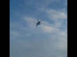 Над Тюменью летают военные вертолёты
