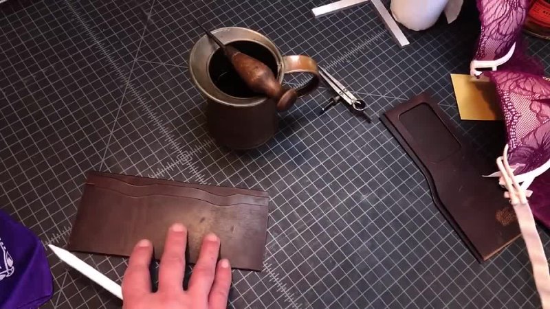 Making the ULTIMATE Leather Wallet BONUS Virtual Easter Egg