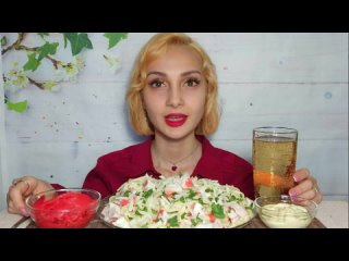 [Darya Noudin] МУКБАНГ ПАСТА С СЫРОМ И КРАБОВЫМИ ПАЛОЧКАМИ / MUKBANG PASTA / Разорвала отношения с парнем....