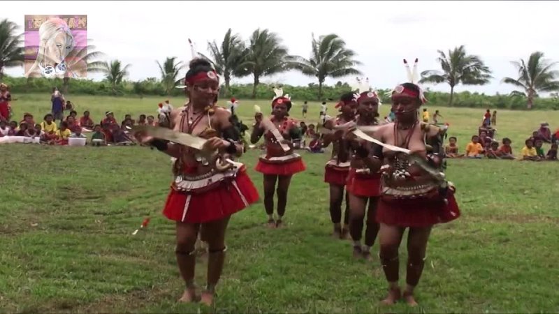 Girls Topless Dancing on Kitava Papua ( New
