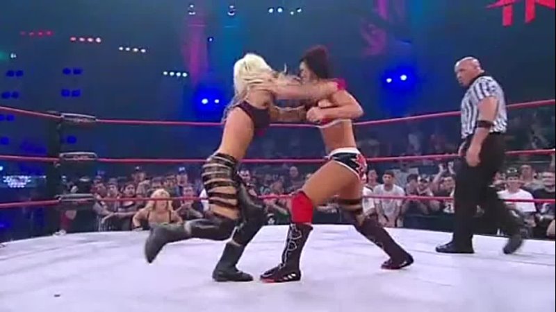 Angelina Love (w, Velvet Sky Madison Rayne) vs Tara ( TNA Womens Knockout