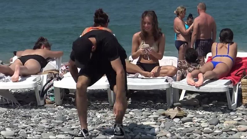 Man-Thong-Prank-at-Beach---Best-of-Just-For-Laughs-😲 480P