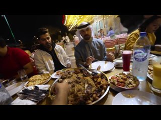 [Mark Wiens] Ultimate PAKISTANI STREET FOOD Tour in Dubai!! 16 Hours Eating Biryani + Balloon-Sized Puris!!