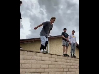 Pasha the boss stylish frontflip on trampoline parkour freerunning