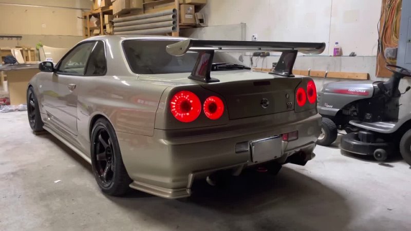 Jesse Iwuji, Nissan Skyline R34 GT R M