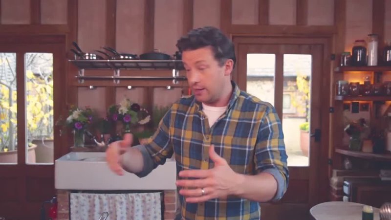 Совет от Jamie Oliver №5: техника перемешивания на сковороде Tefal Jamie Oliver из литого алюминия