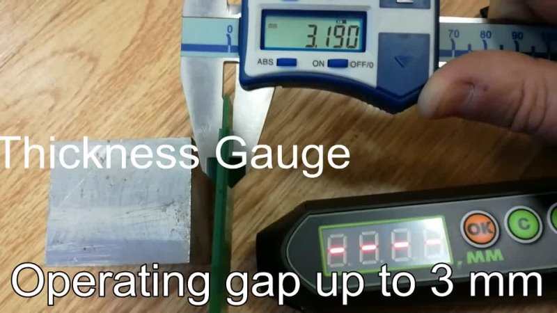 How to use the thickness gauge EM2210 - non-contact Pocket-size device. Video presentation