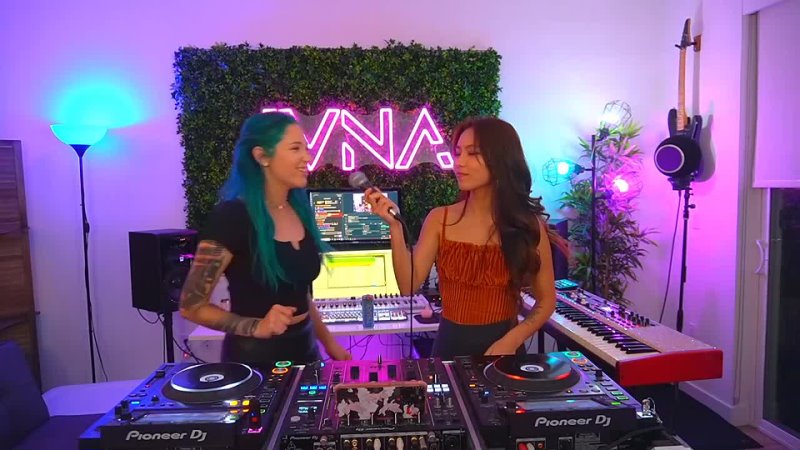 JVNA LIVE feat. Lizzy Jane Melodic Dubstep, Future Bass DJ Set ( Episode