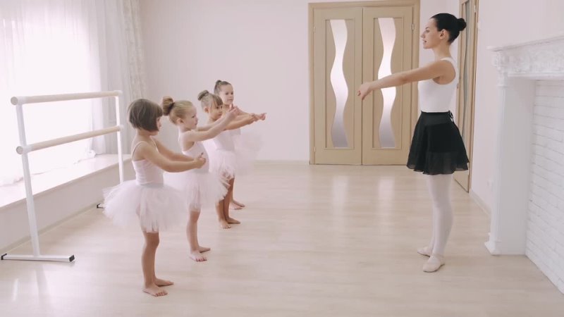 Урок Балета Детям. Маленькие Балерины. Open Ballet Lesson for  Ballerinas. LIL BALLERINA