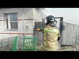 Тушение пожара в Курганской области продолжается