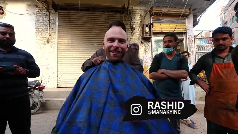 Pakistani STREET BARBER Haircut Full Shave + Massage Lahore,