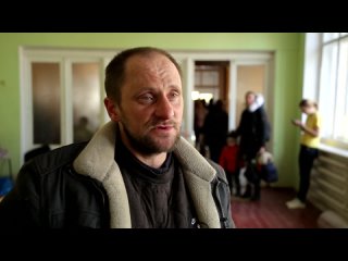 Беженец из Мариуполя рассказывает о преступлениях Укронацистов